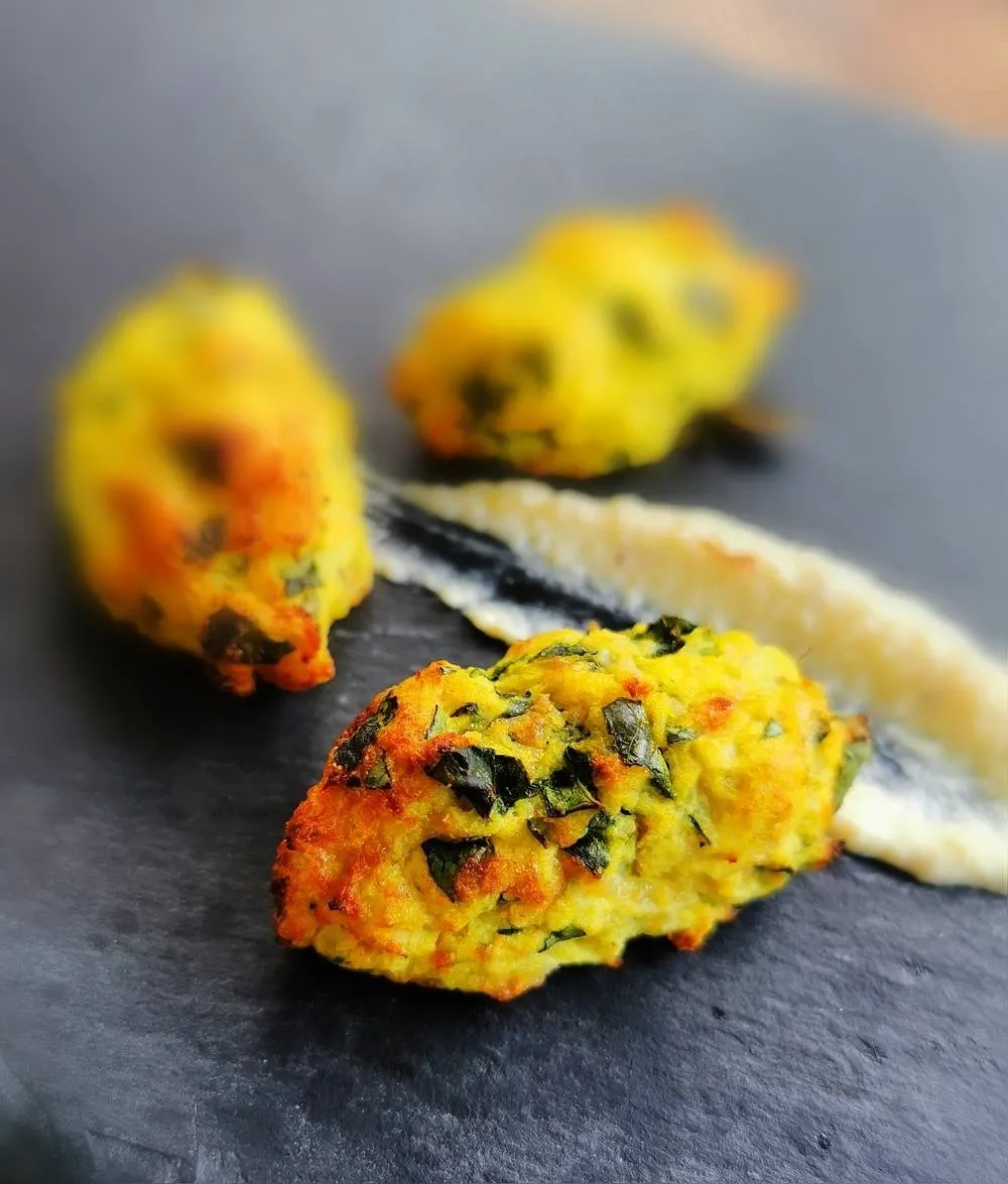 Croquettes de chou-fleur et épinards au fromage
