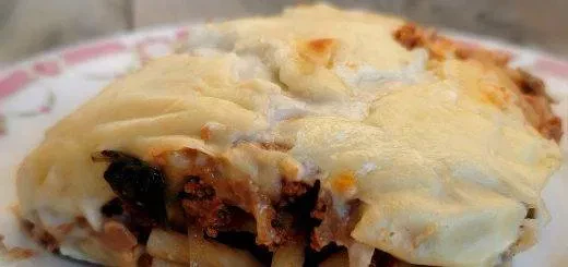 Pastitsio, gratin grec aux macaronis