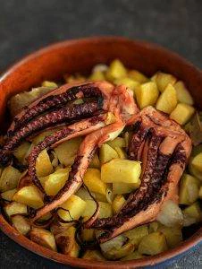 Polvo a lagareiro, poulpe à la portugaise