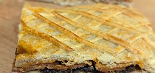 Hornazo, empanada aux charcuteries, spécialité de Salamanque